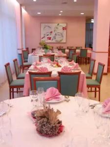 Executive Meeting & Events - 18