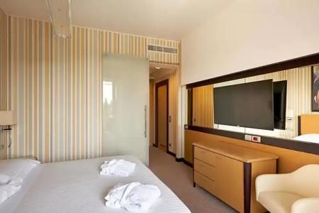 UNAHOTELS Varese - 93