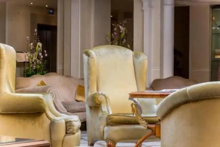 Carlton On The Grand Canal - 12