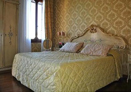 Carlton On The Grand Canal - 13