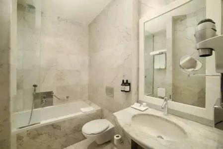 NH Venezia Santa Lucia - 23