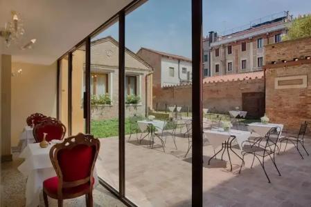 NH Venezia Santa Lucia - 31