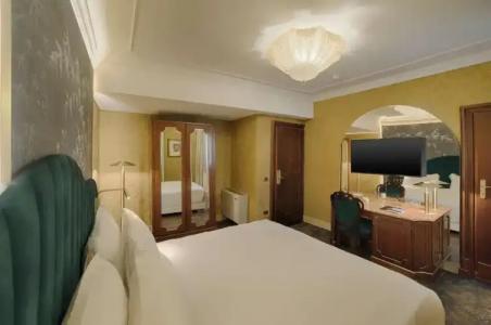 NH Venezia Santa Lucia - 41