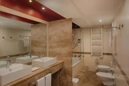 NH Venezia Santa Lucia - 18