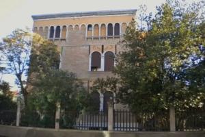 Villa Parco, Lido
