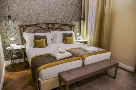 BW Premier Collection CHC Continental - 11