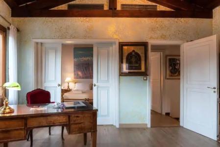 La Fenice et Des Artistes - 108