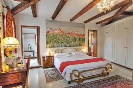 La Fenice et Des Artistes - 48