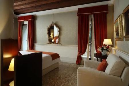 Ruzzini Palace - 142