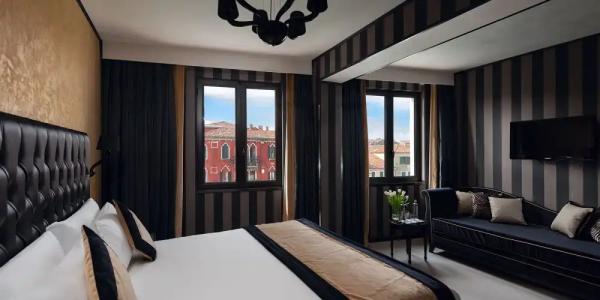 Carnival Palace - Venice Collection - 51