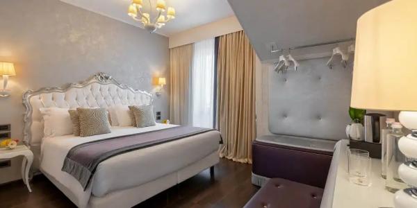 Carnival Palace - Venice Collection - 73