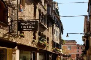 Hotel Mignon