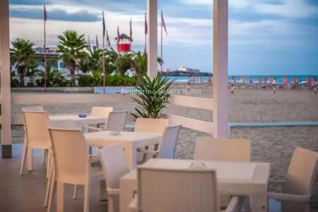 Pellegrino Palace - 16