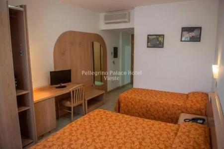 Pellegrino Palace - 22