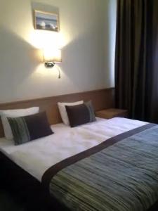 Sky High Airport 200 meters from the terminal - 33