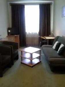 Sky High Airport 200 meters from the terminal - 67