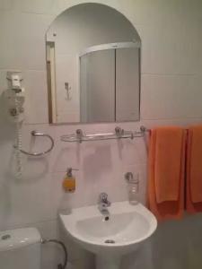 Sky High Airport 200 meters from the terminal - 35