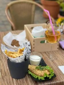 NB with Free Parking - 13