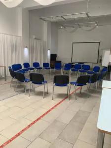 NB with Free Parking - 15