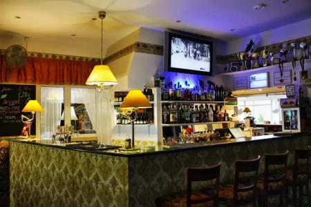 NB with Free Parking - 20