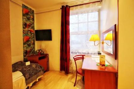 NB with Free Parking - 30