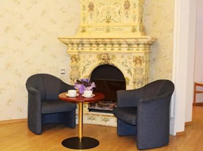 NB with Free Parking - 42