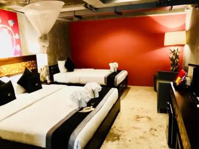 Thapae Loft - 51