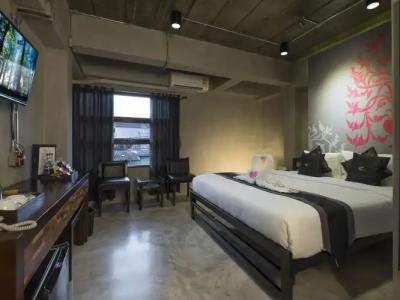 Thapae Loft - 44