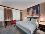 Double Junior Suite with River and Old Town View