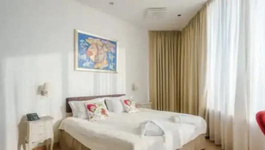 Riga Islande with FREE Parking - 144