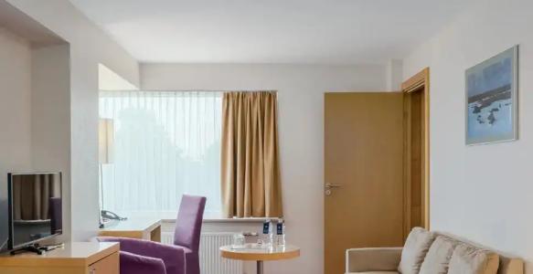 Riga Islande with FREE Parking - 137