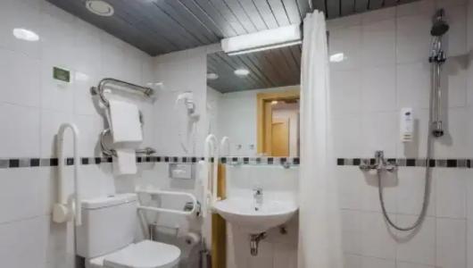 Riga Islande with FREE Parking - 131