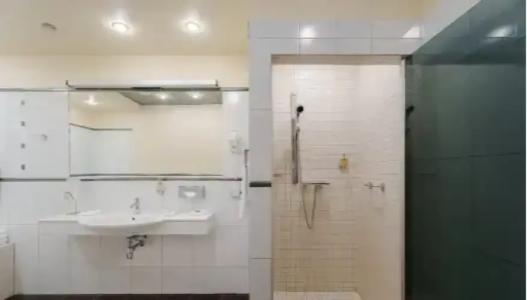 Riga Islande with FREE Parking - 147