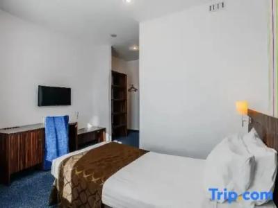 Rija VEF with FREE Parking - 107