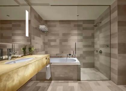 Traders, Kuala Lumpur - 9