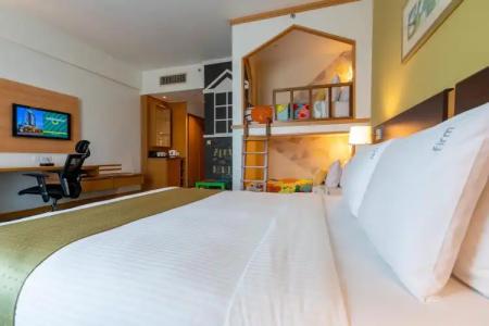 Holiday Inn Melaka, an IHG - 36