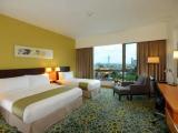 Standard Triple room with city view