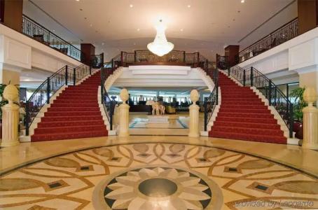 Grand Excelsior - 16