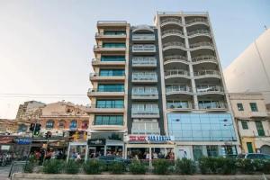 Pebbles Boutique Aparthotel, Sliema