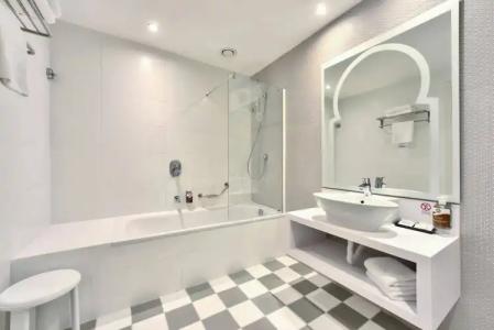 db San Antonio + Spa All Inclusive - 48