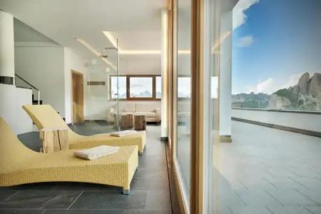 Passo Sella Dolomiti Mountain Resort - 19