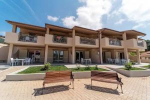 Residence Le Grazie Est, Capoliveri