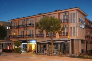 Karadede Hotel, Cesme
