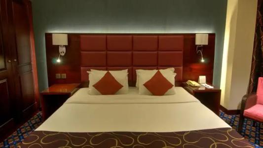 Ramee Guestline - 125