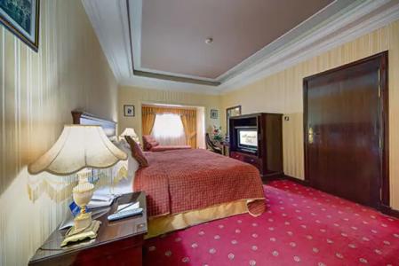 Ascot - 122