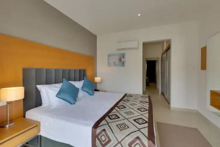 Ramada Resort Kusadasi & Golf - 108