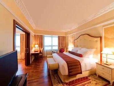 Warwick Doha - 5