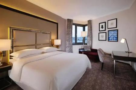 Sheraton Grand Krakow - 2