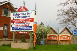 Edgewater Cottages, Wasaga Beach