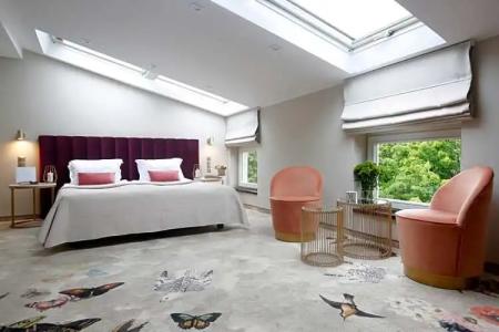 Queen Boutique - 103